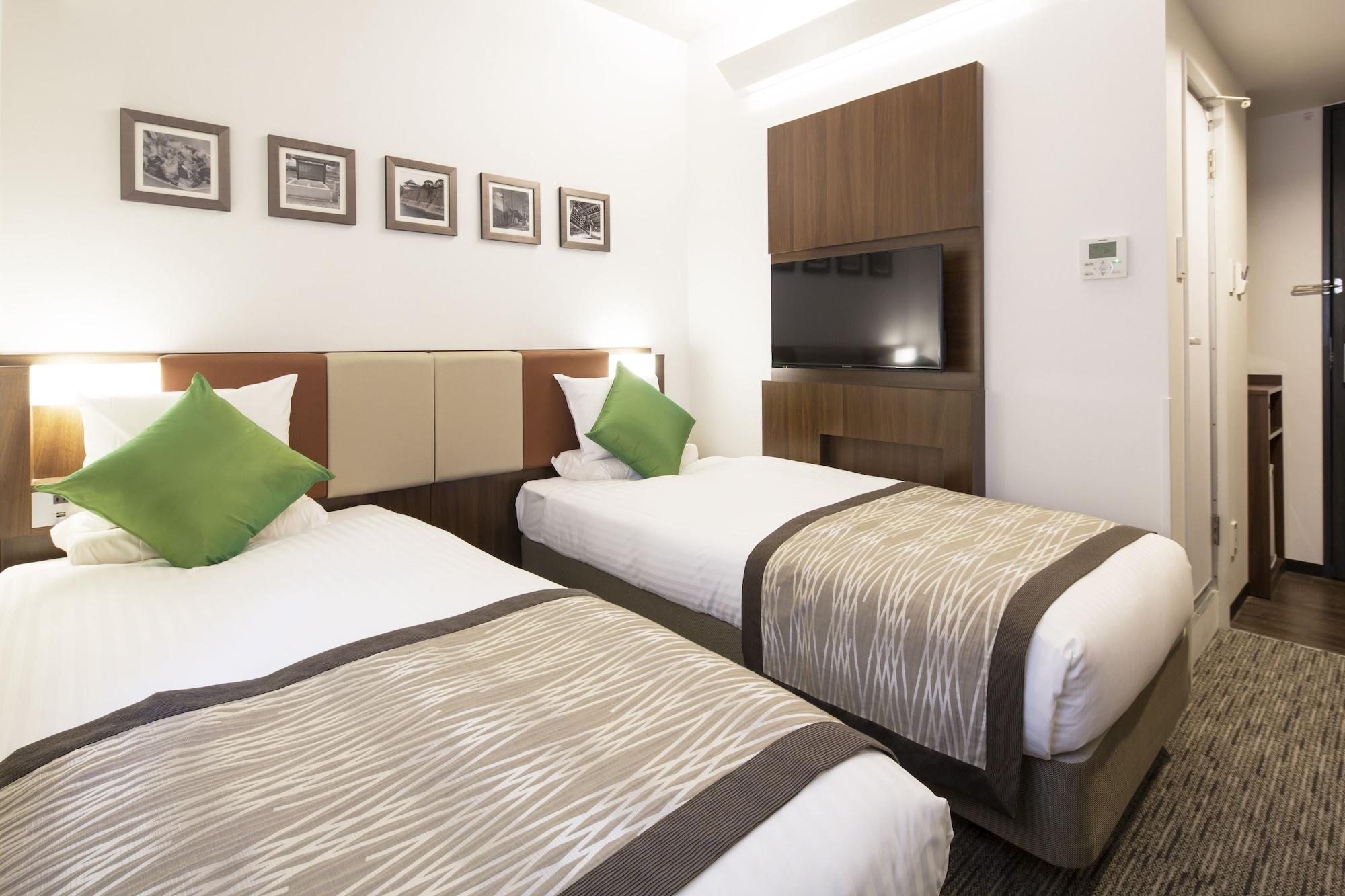 Hotel Mystays Shin Osaka Conference Center Bagian luar foto
