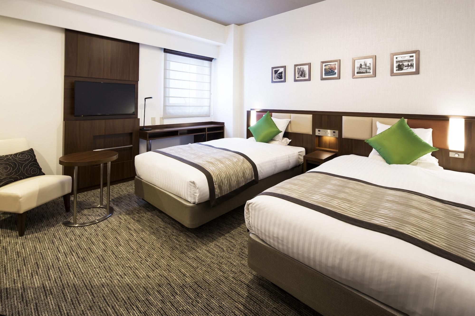 Hotel Mystays Shin Osaka Conference Center Bagian luar foto